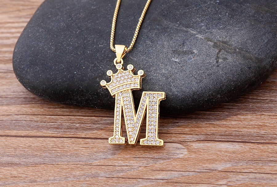 18K Gold Plated na "M" na Kwintas