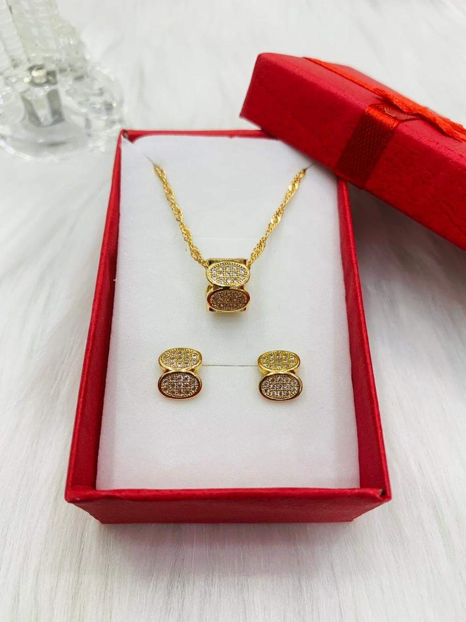 18K Gold Plated Necklace and Earring Set