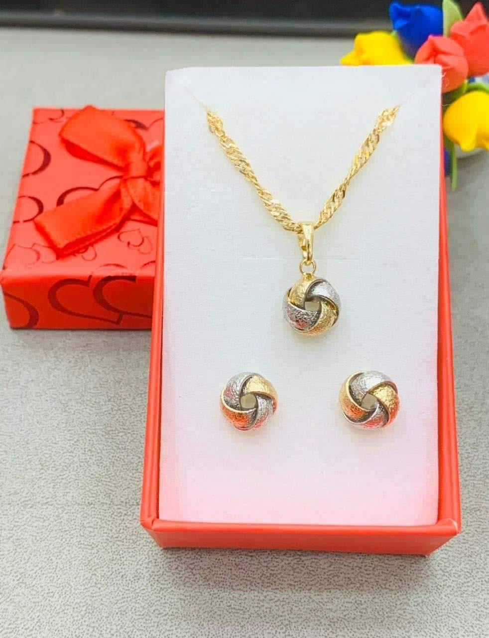 18K Gold Plated Necklace at Earring Set