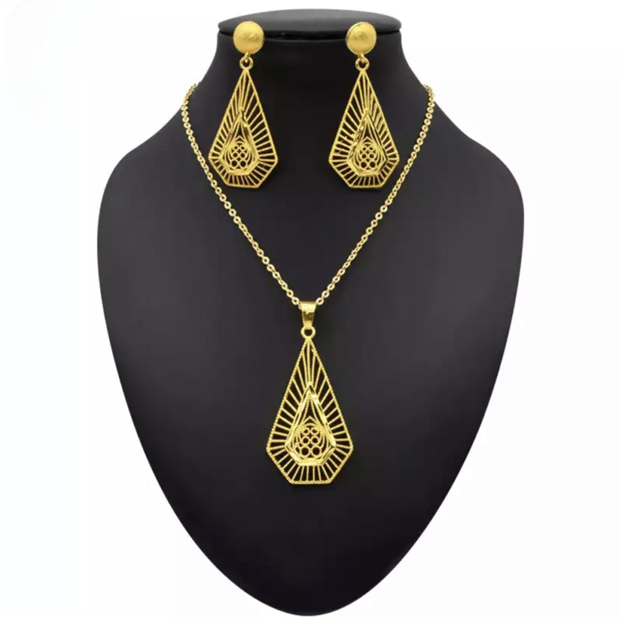 24K Gold Plated Necklace at Earring Set