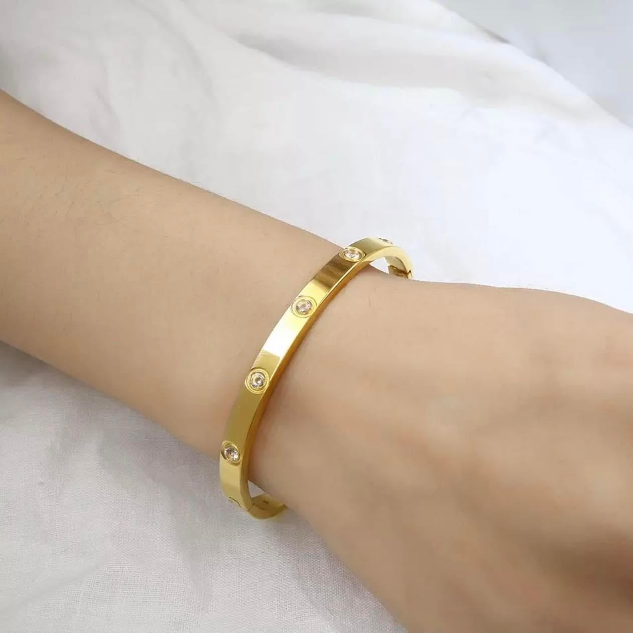 18K Gold Plated Bangle