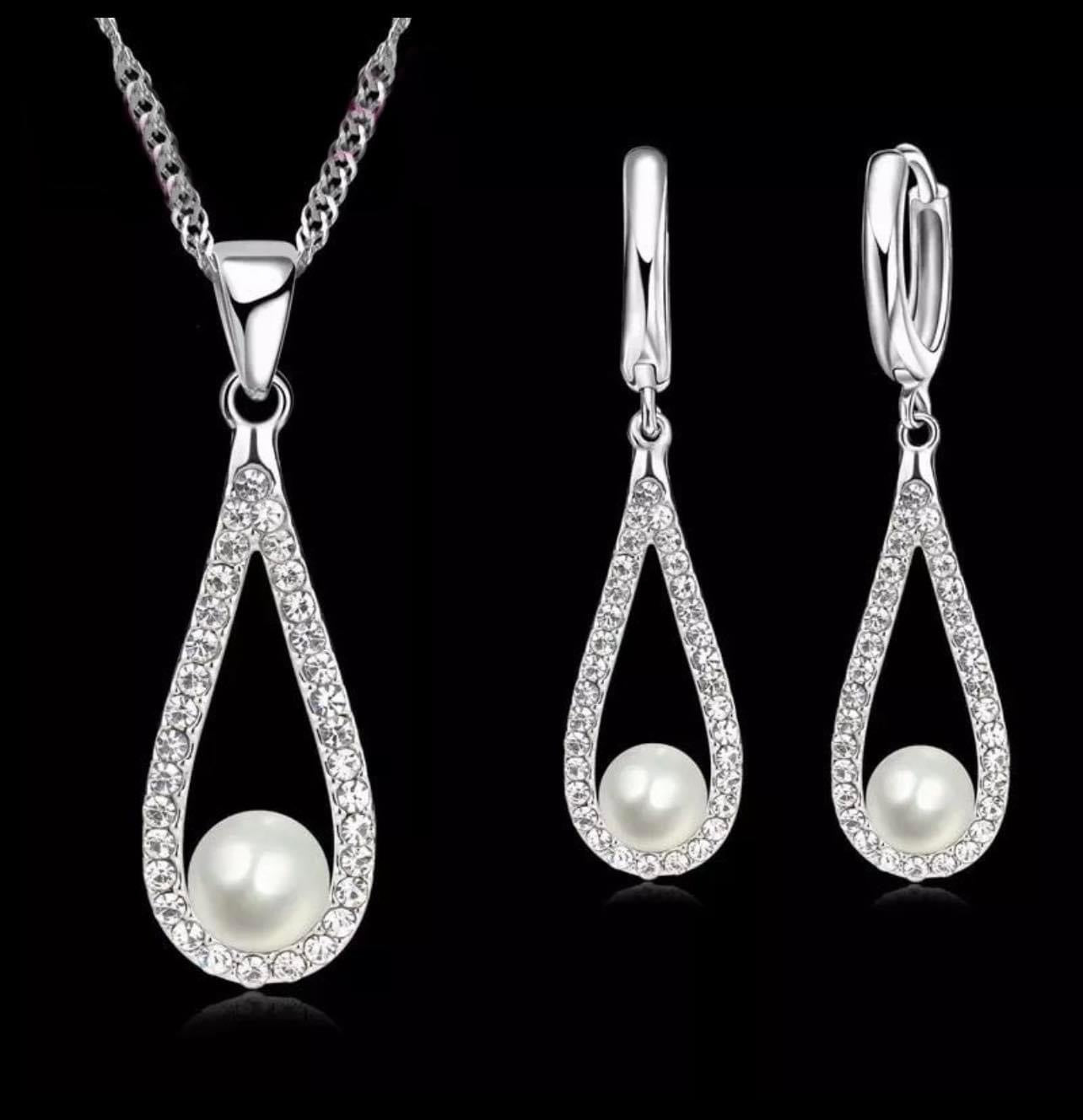 Silver Necklace and Earring Set