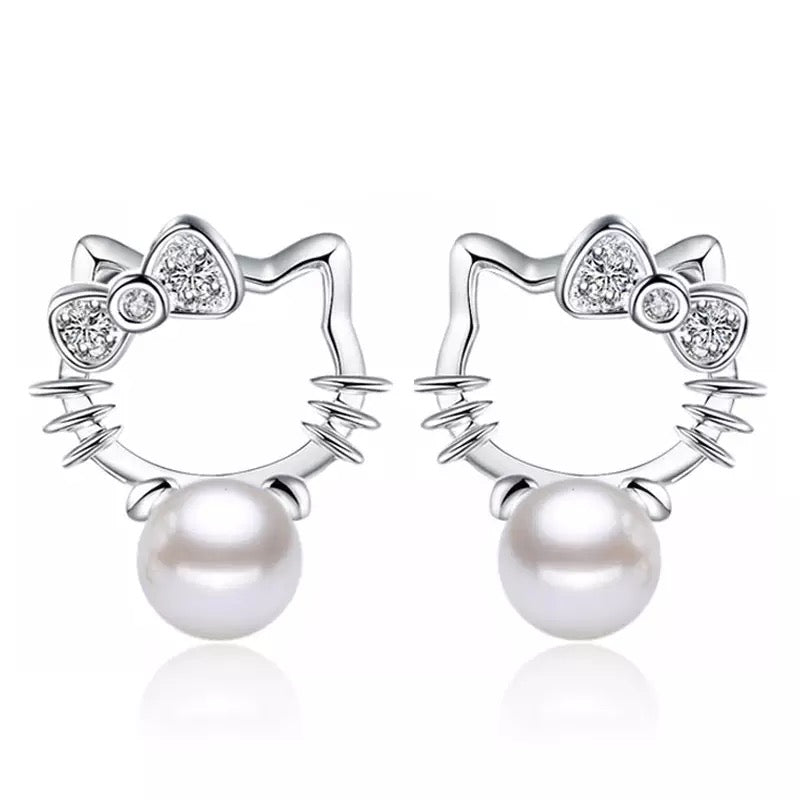 Silver Hello-Kitty Earring