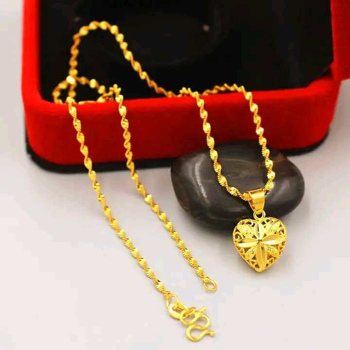 24K Gold Plated na Kwintas